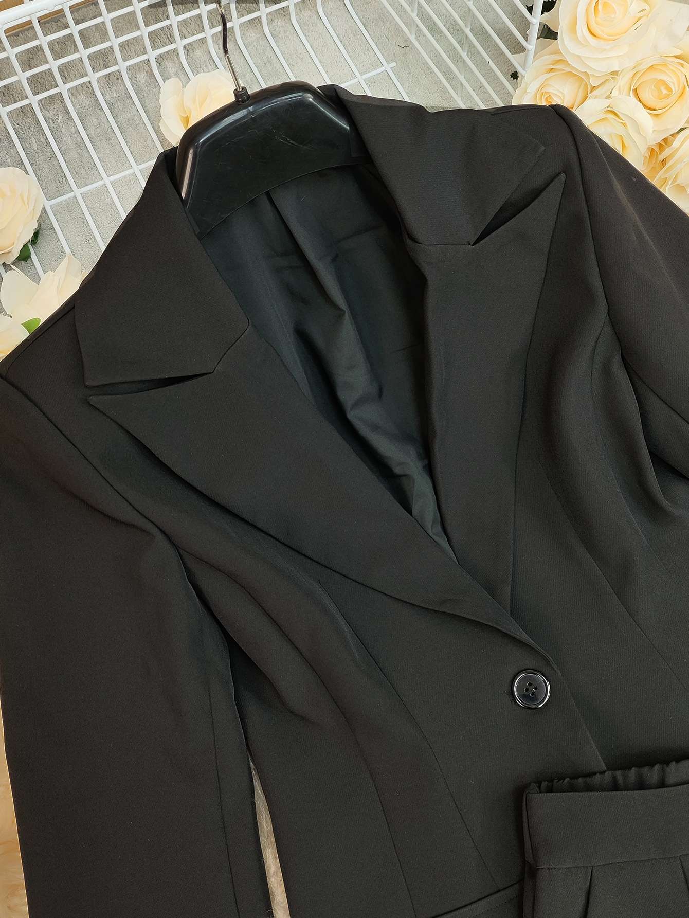 Classic Black Blazer & Wide-Leg Pants image 6