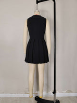 Elegant Pleated Sleeveless Dress image 4
