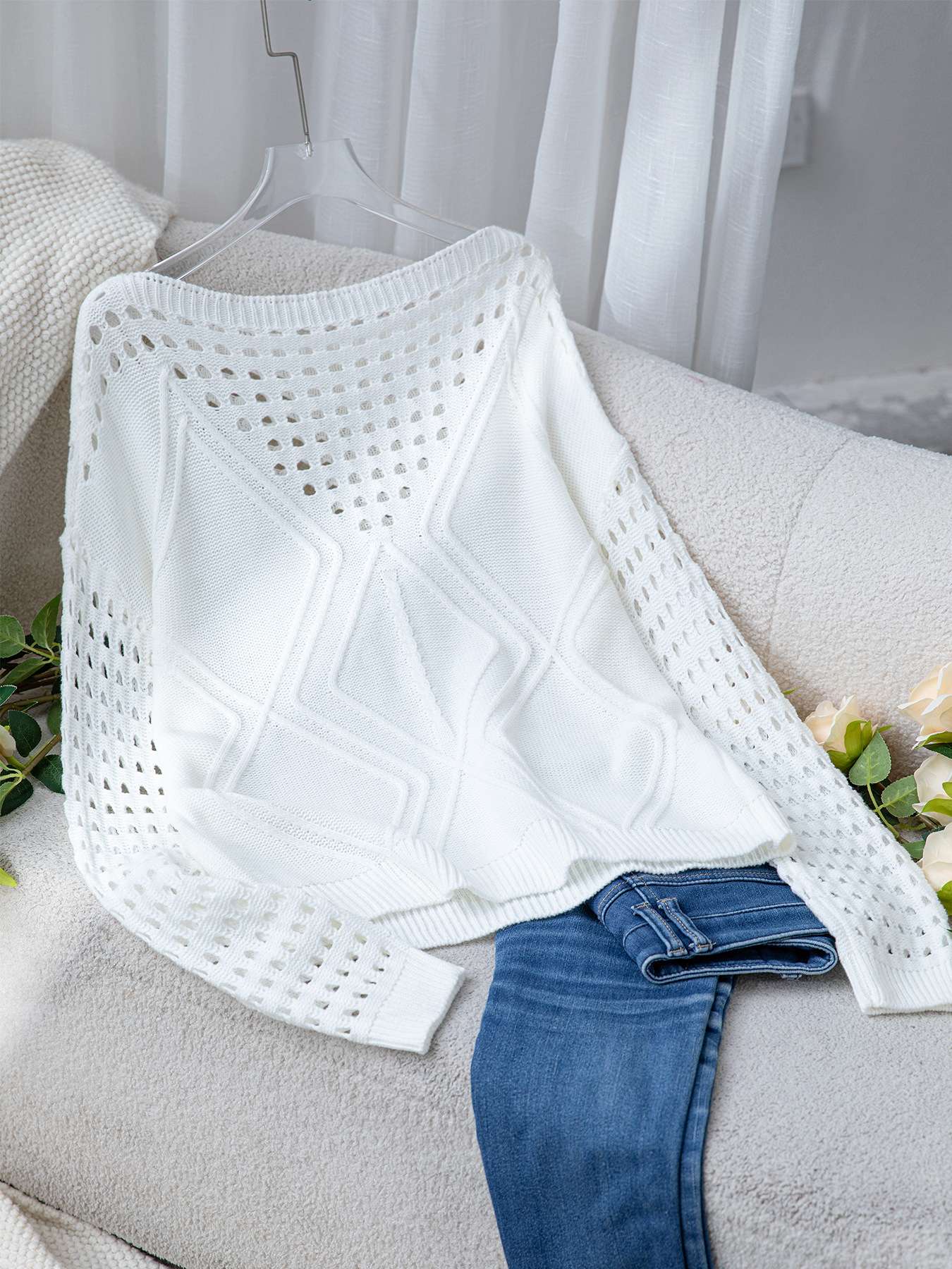 Open-Knit Sweater with Crew Neck image 4