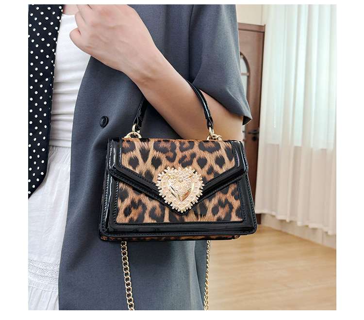 Leopard Print Handbag image 0
