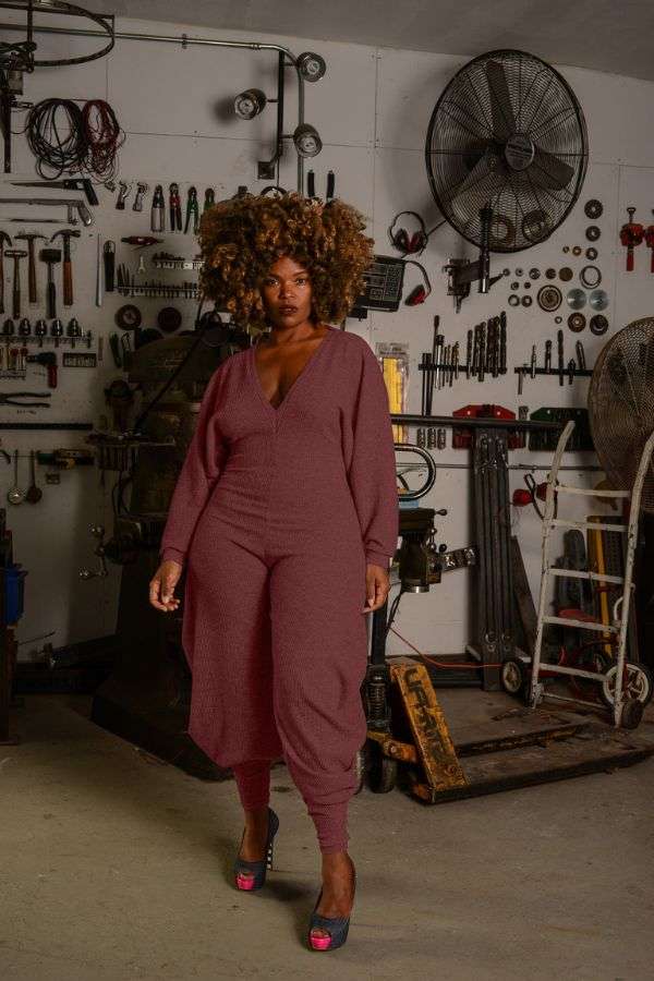 Solid Rib Knit V-Neck Jumpsuits - S, Chestnut Brown image