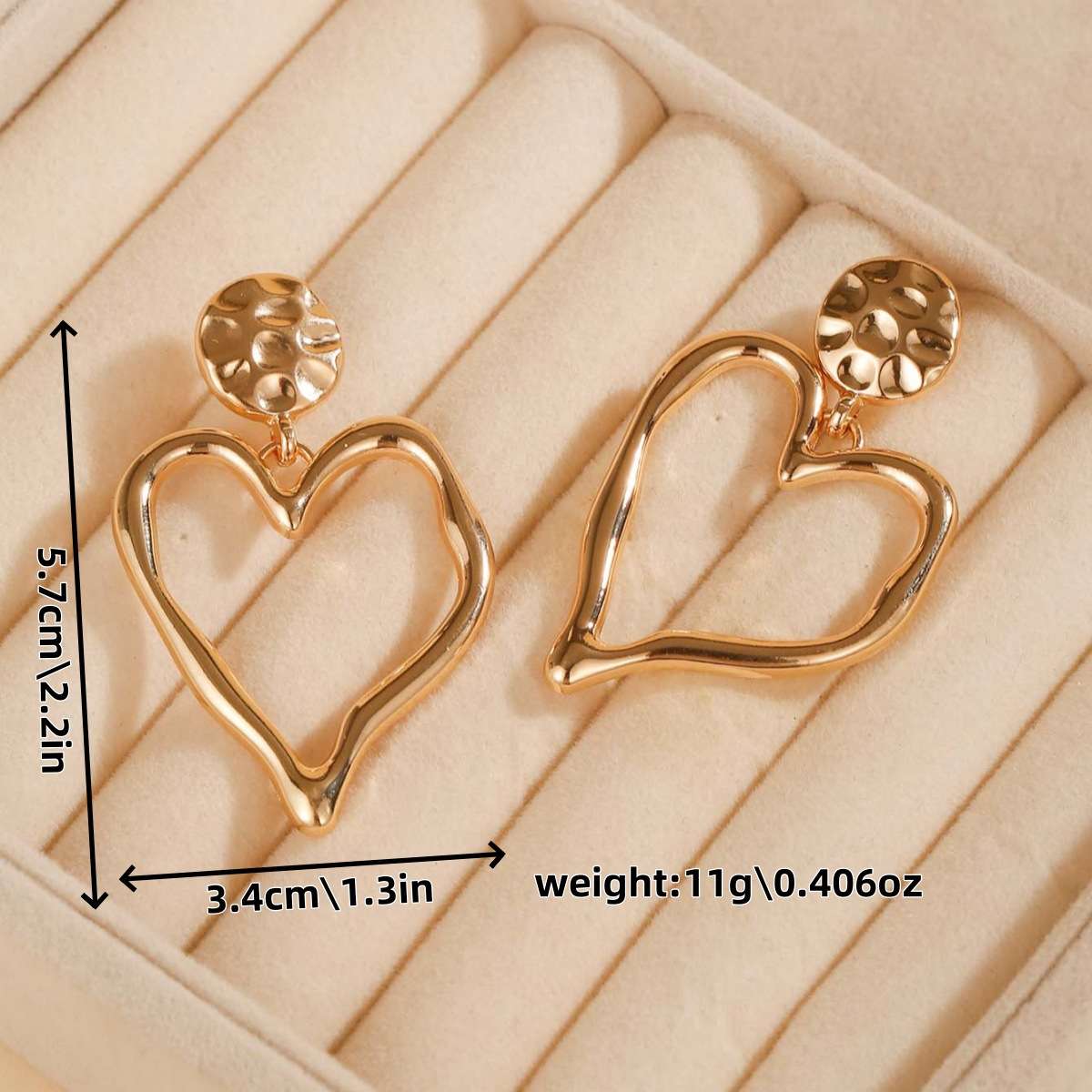 Heart-Shaped Open Hoop Earrings image 3