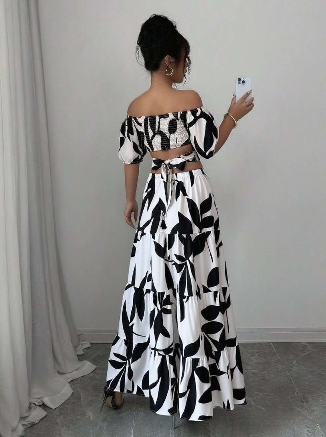 Leaf Print Off-Shoulder Maxi Dress image 3