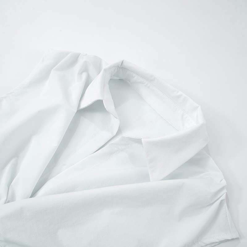 Sleeveless Twist-Front Blouse with Structured Details image 4