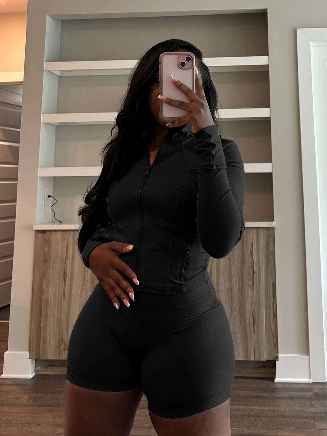 Athletic Two-Piece Set with Zipper Detail image 2