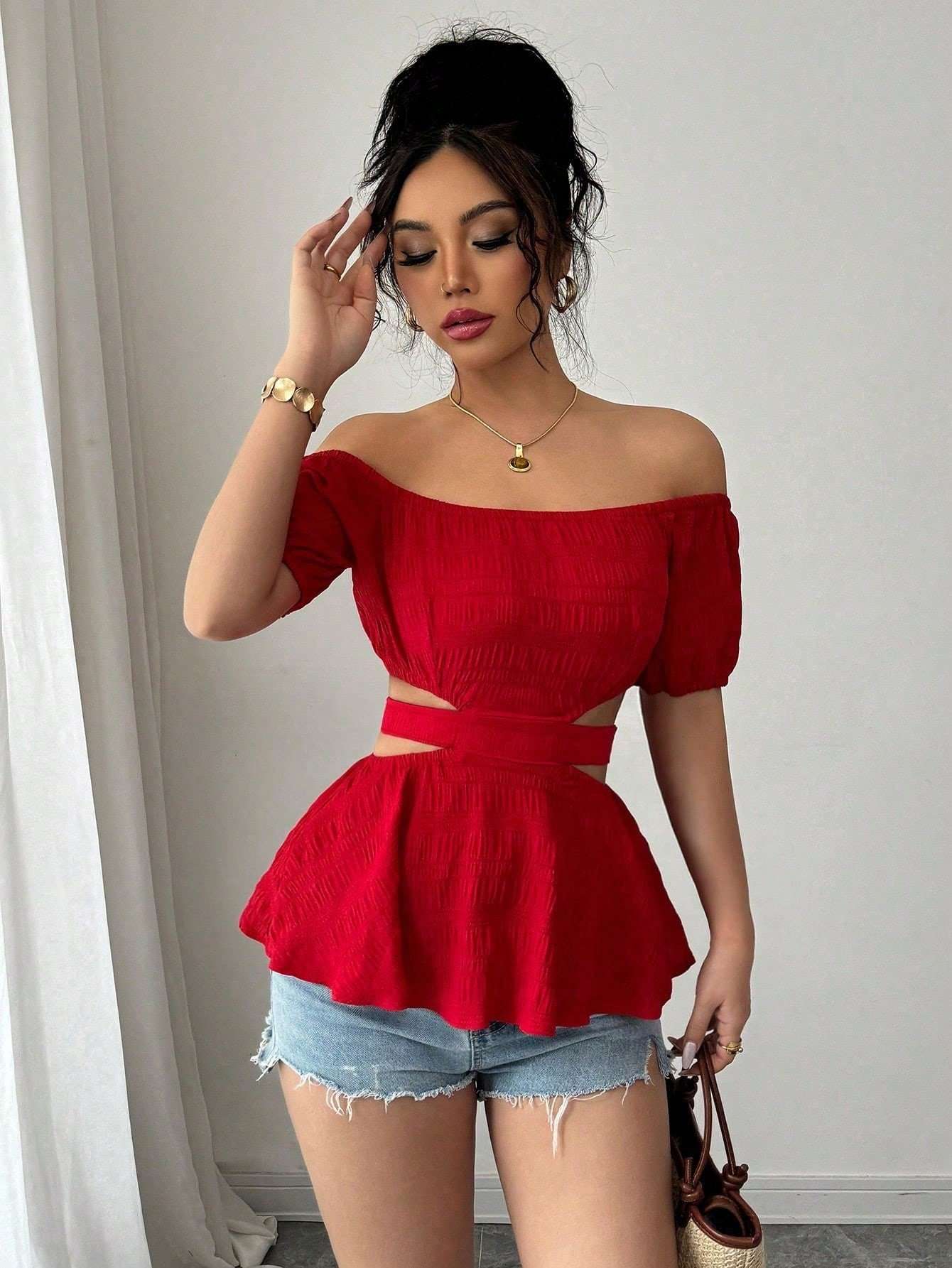 Off-Shoulder Cut-Out Peplum Top image 3