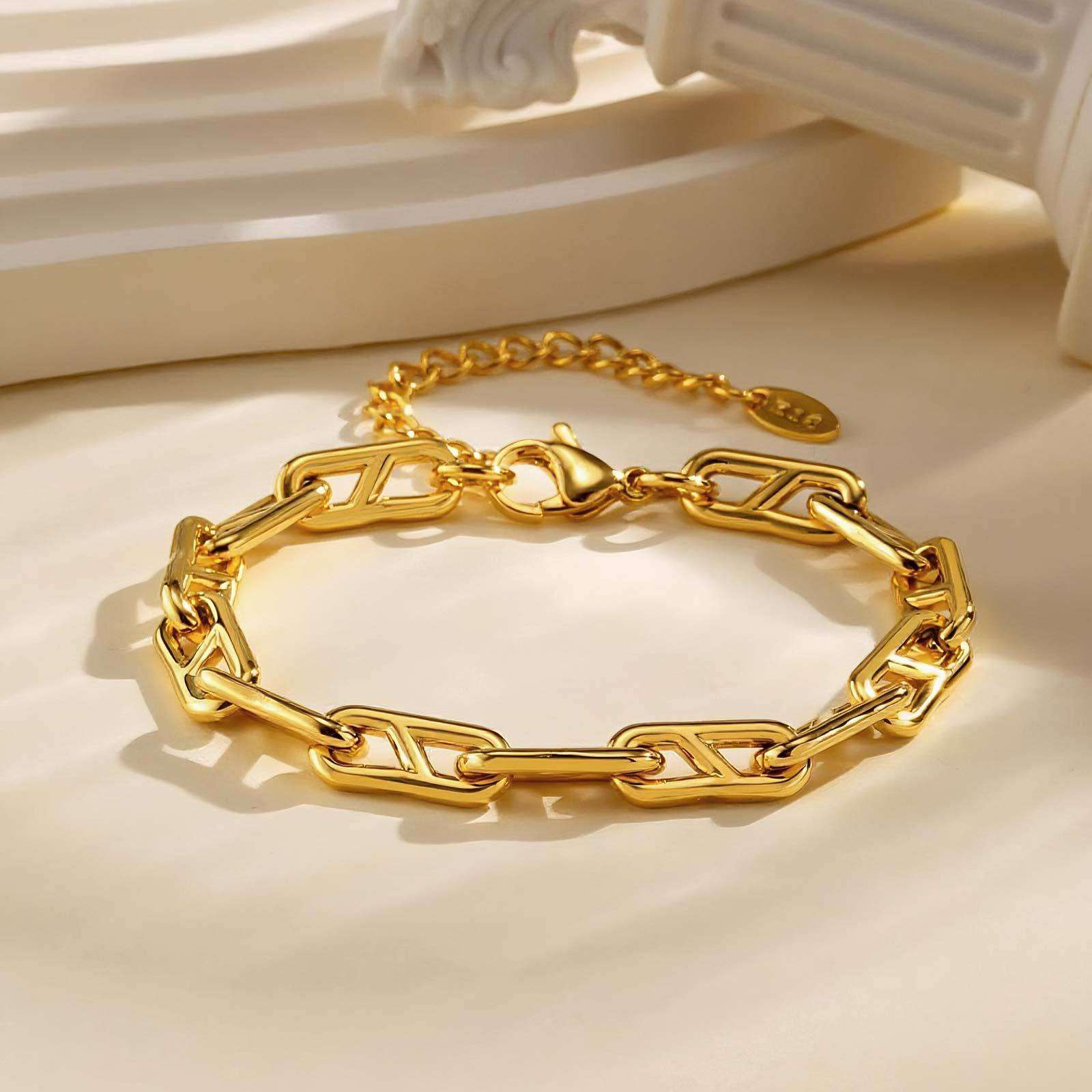 Elegant Gold Chain Link Bracelet image 3