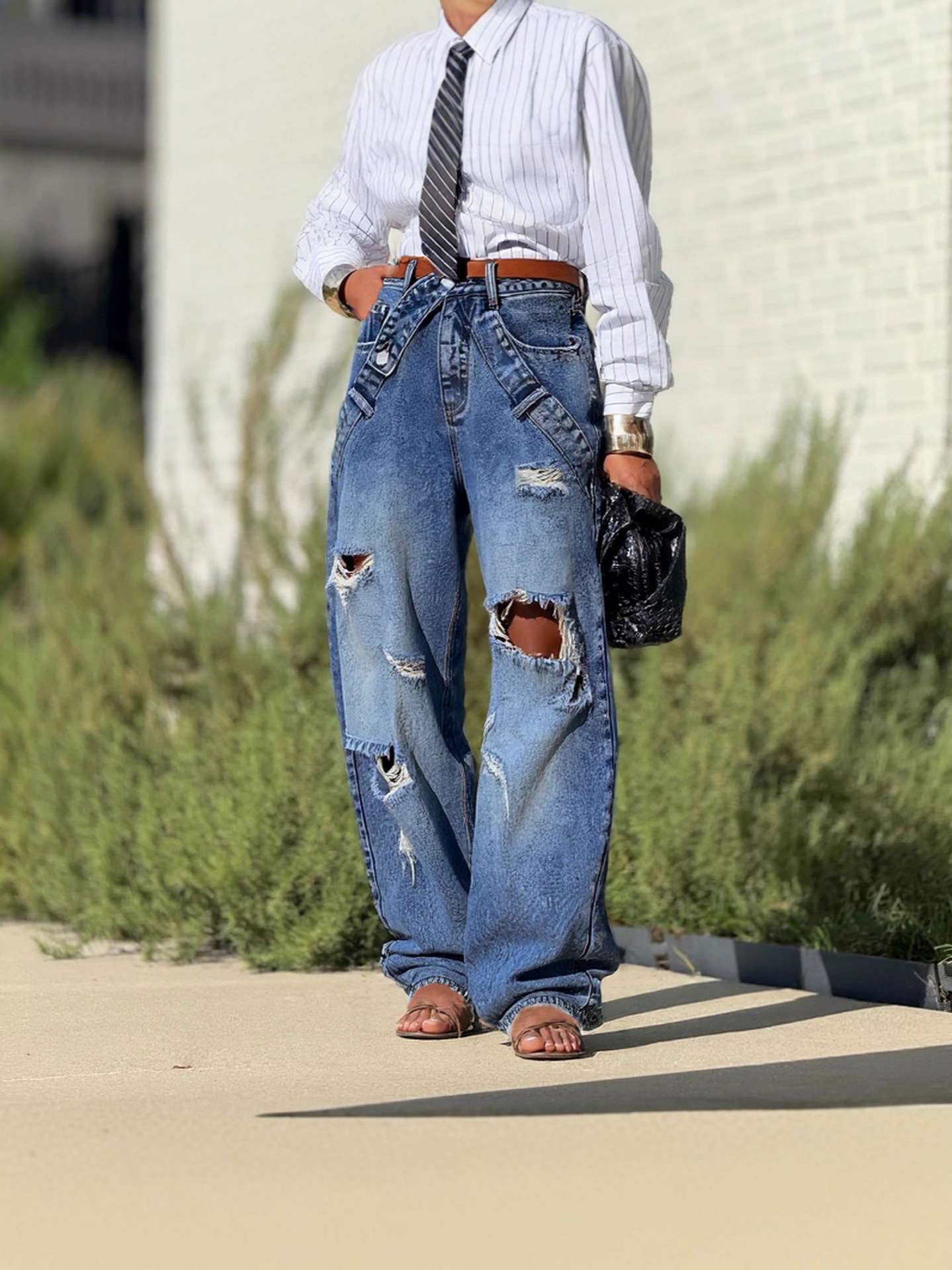 Casual Street Style Ripped Baggy Jeans image 2