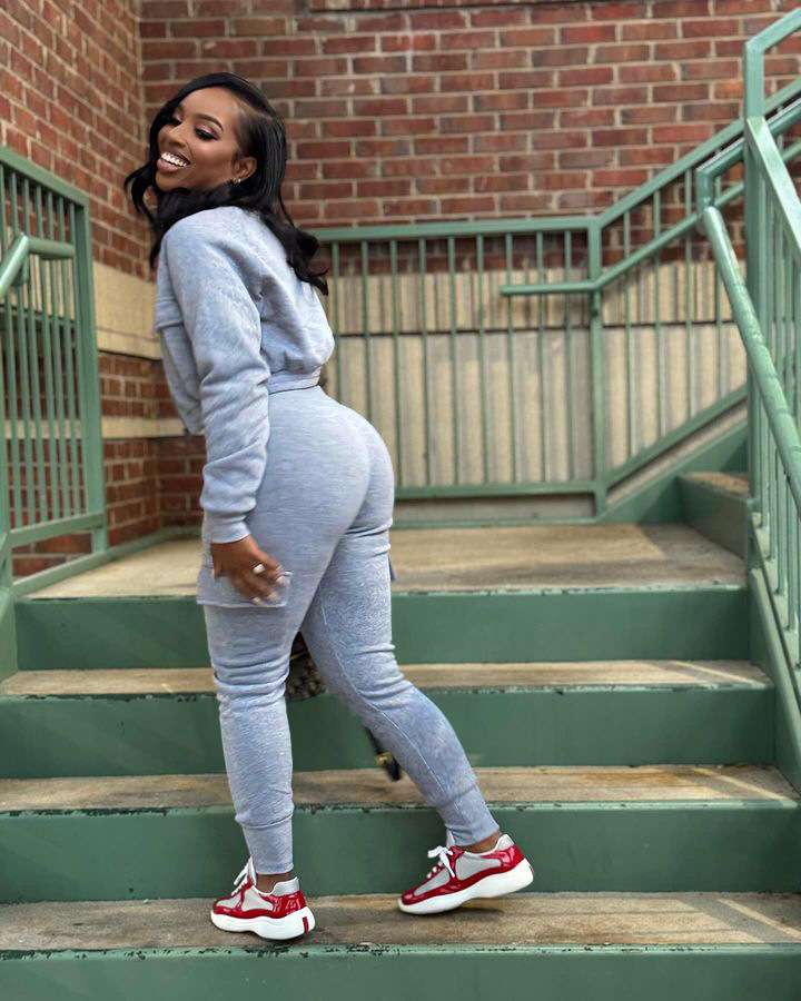 Baseball Collar Crop Zipper Sweatshirt Sweatpants Set image 3