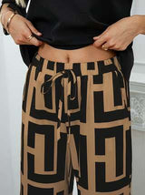 Geometric Wide-Leg Pants with Black Top image 4
