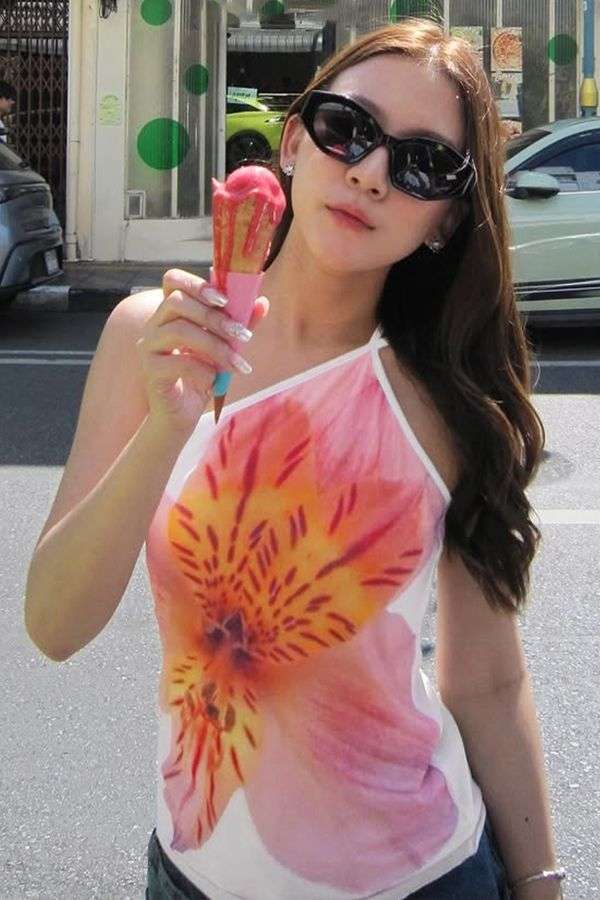 Floral Print Sleeveless Top image 1