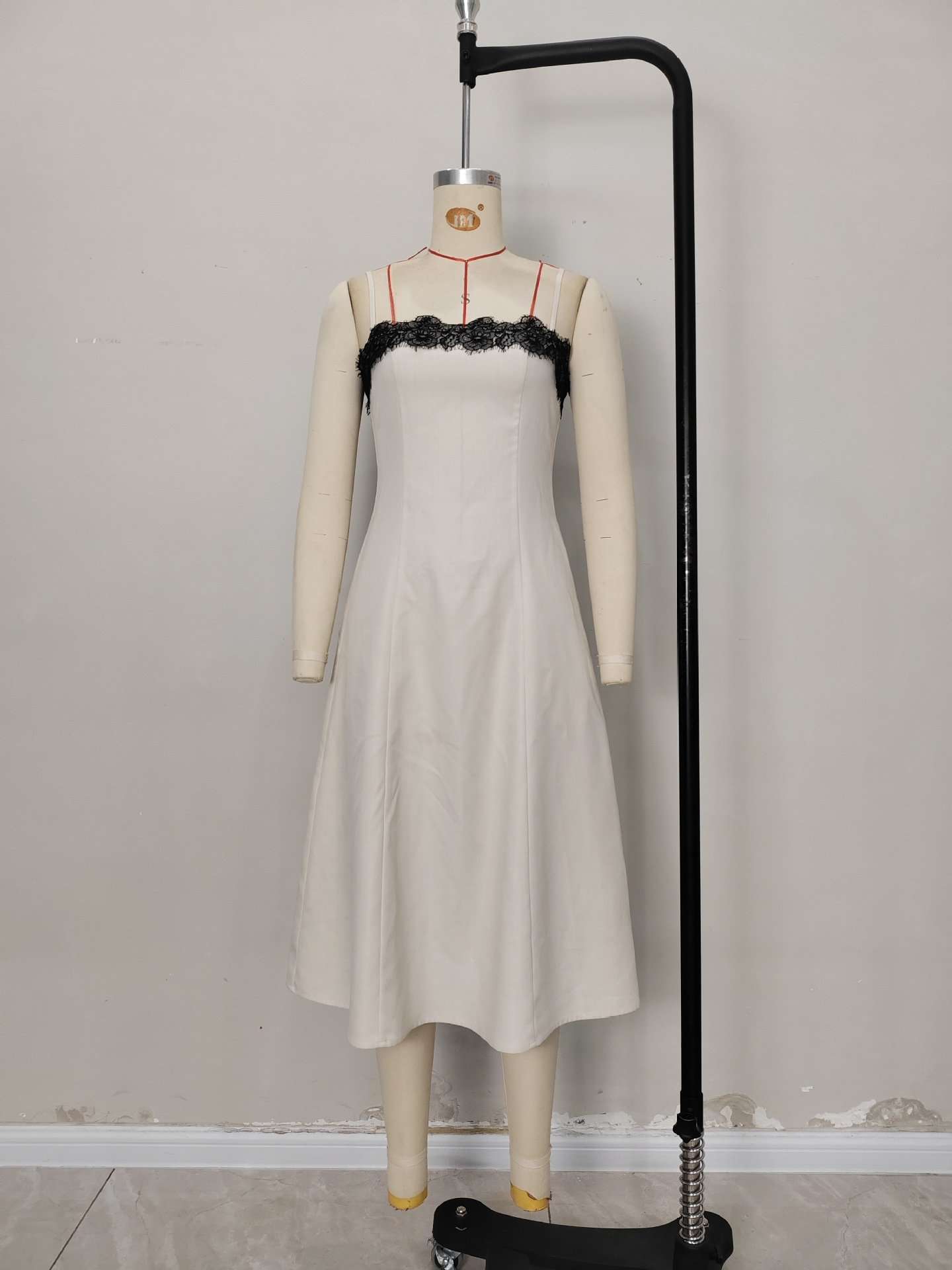 Elegant Lace Accent Maxi Dress image 3