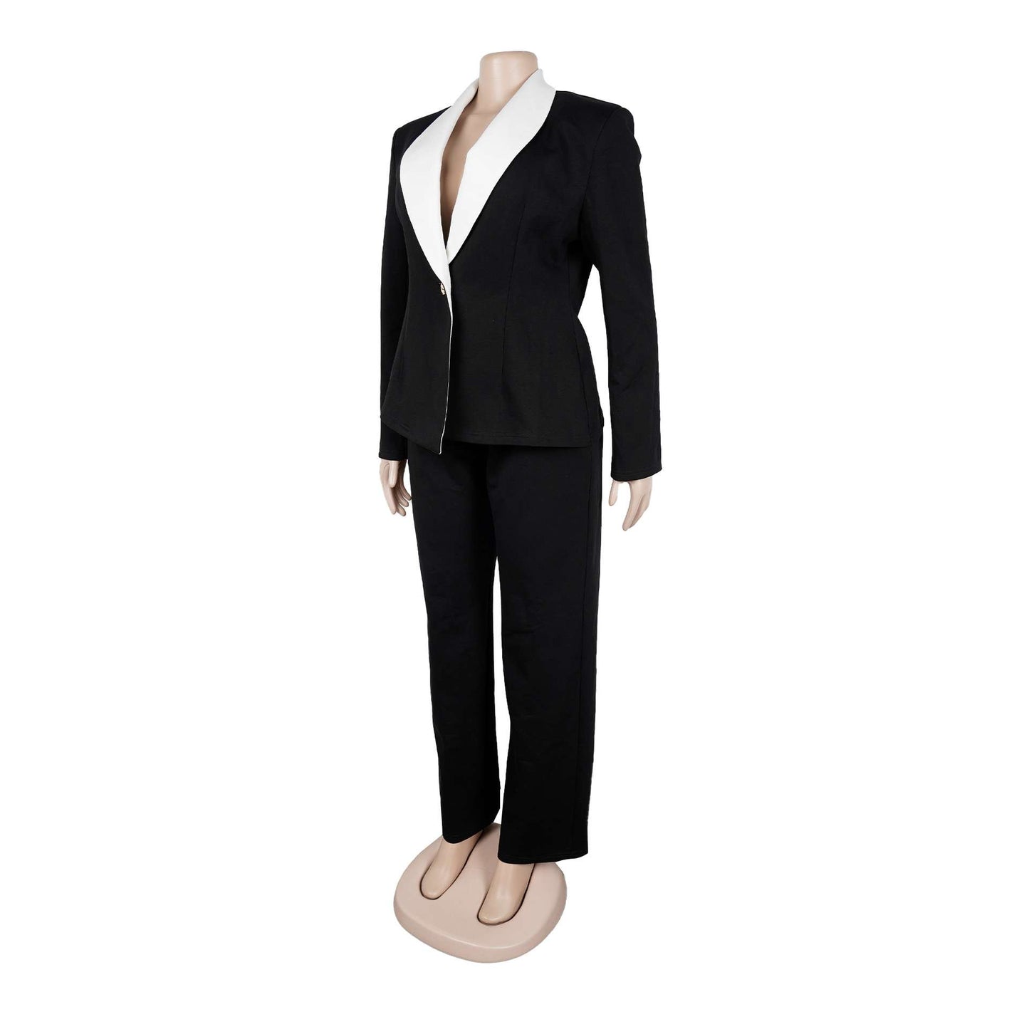Elegant Suit with Contrast Lapel & Trousers image 4