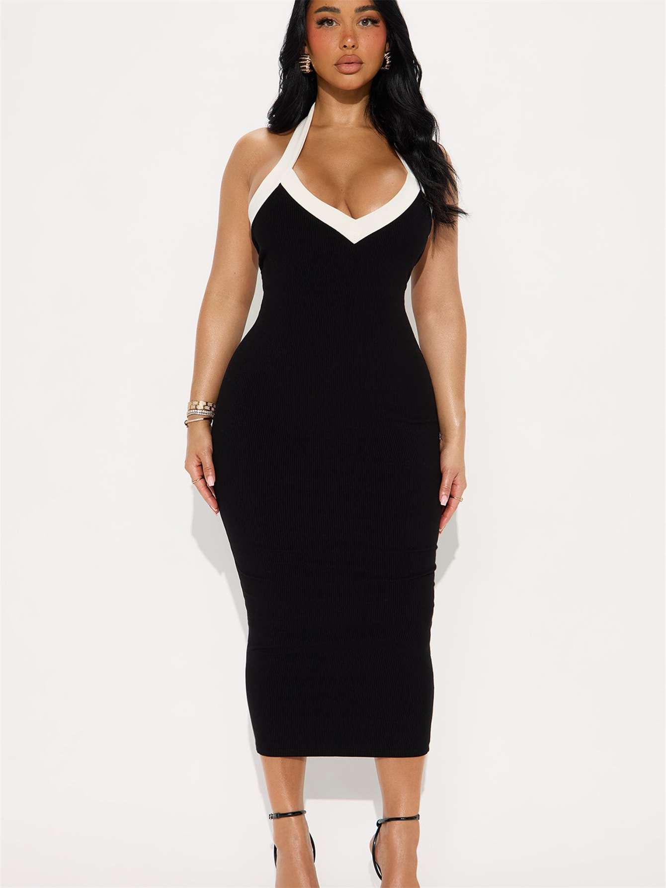 Elegant Halter Maxi Dress image 5