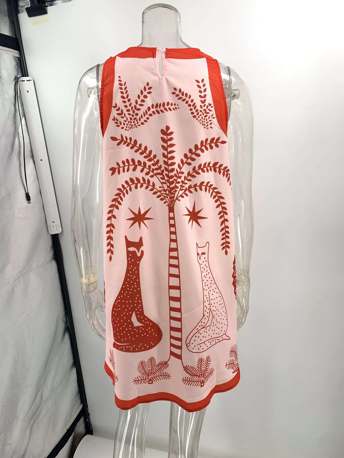 Tropical-Print Sleeveless Dress image 2