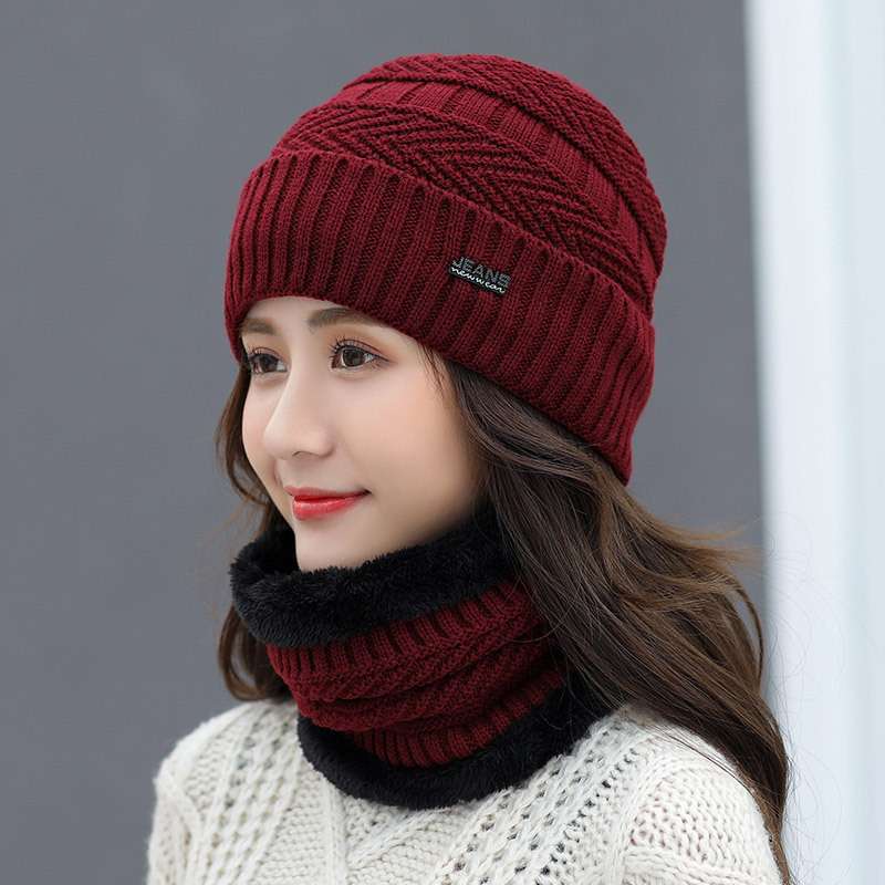 Knitted Winter Bennie image 2
