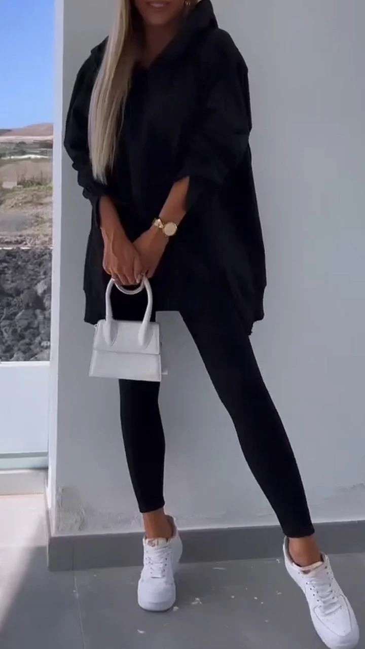 Cozy Split Hooded Sweatshirt & Leggings - L, Black image