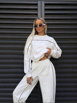 Casual Streetwear Tracksuit with Crop Top image 4