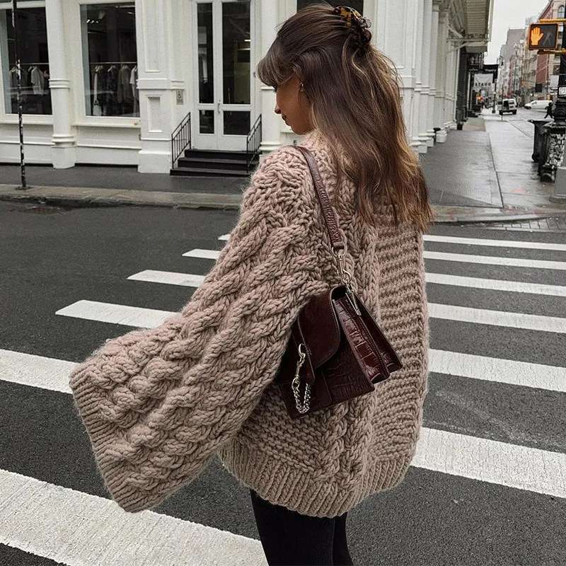 Oversized Cable Knit Sweater Pullover image 4