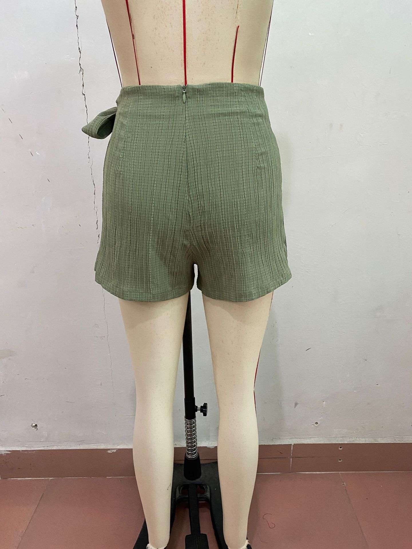 Textured Wrap-Style Skirt with Bow Detail image 5