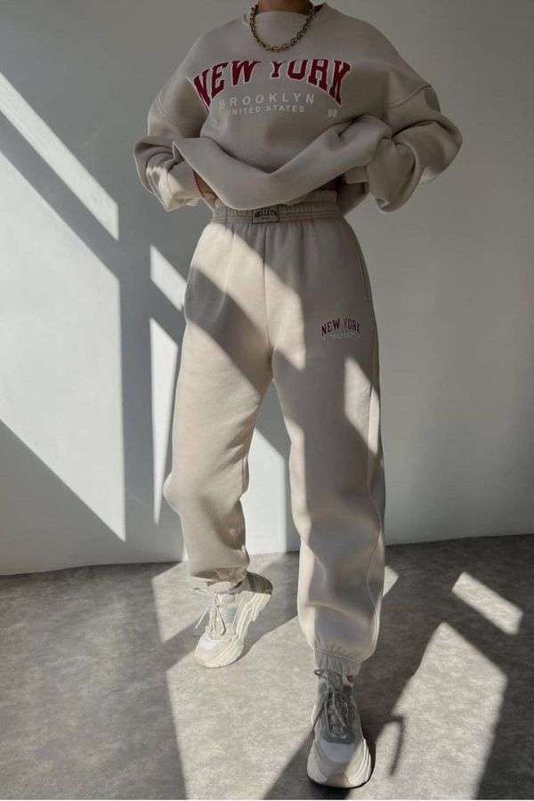 Relax Fit Short Sleeve Sweatshirt Set image 1