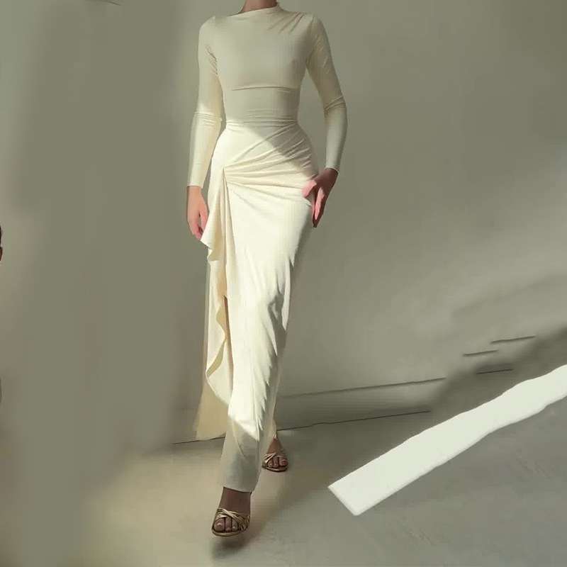 Elegant Solid Color Slimming Dress - M, Off-White image