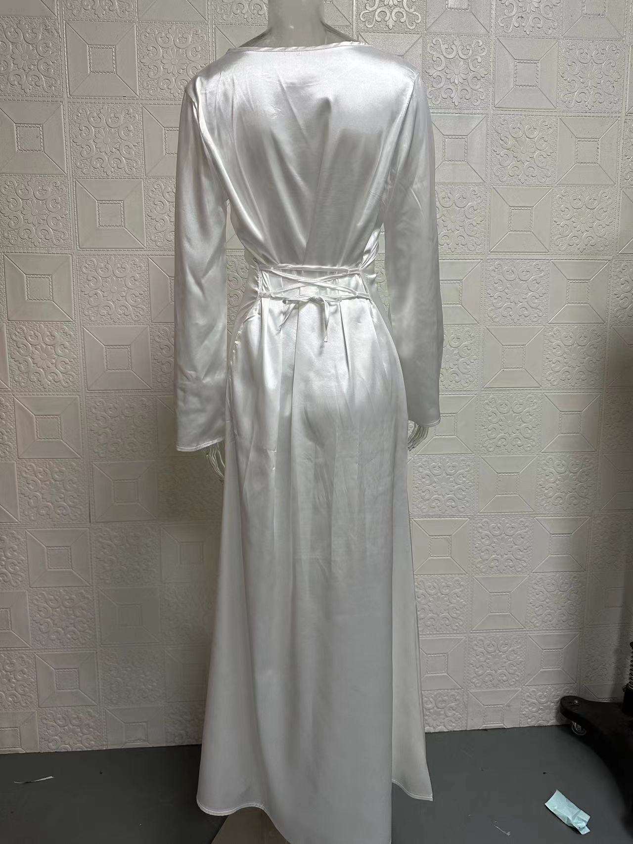 Elegant Evening Dress image 7