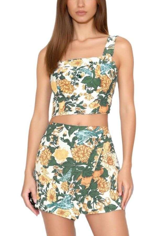 Floral Two-Piece Crop Top and Shorts Set image 0