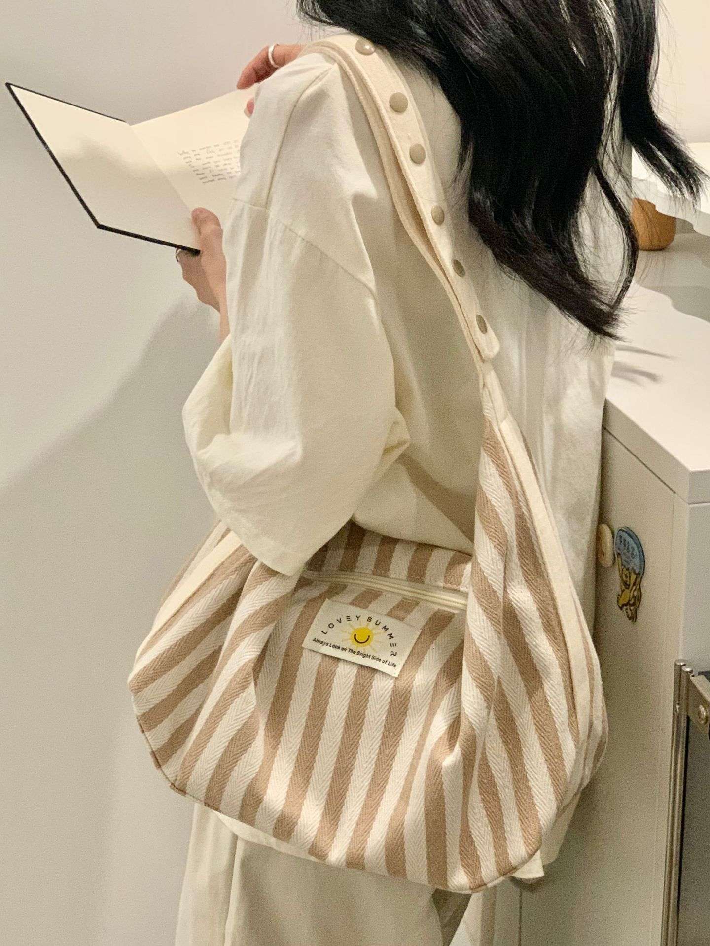 Striped Tote Bag image 0