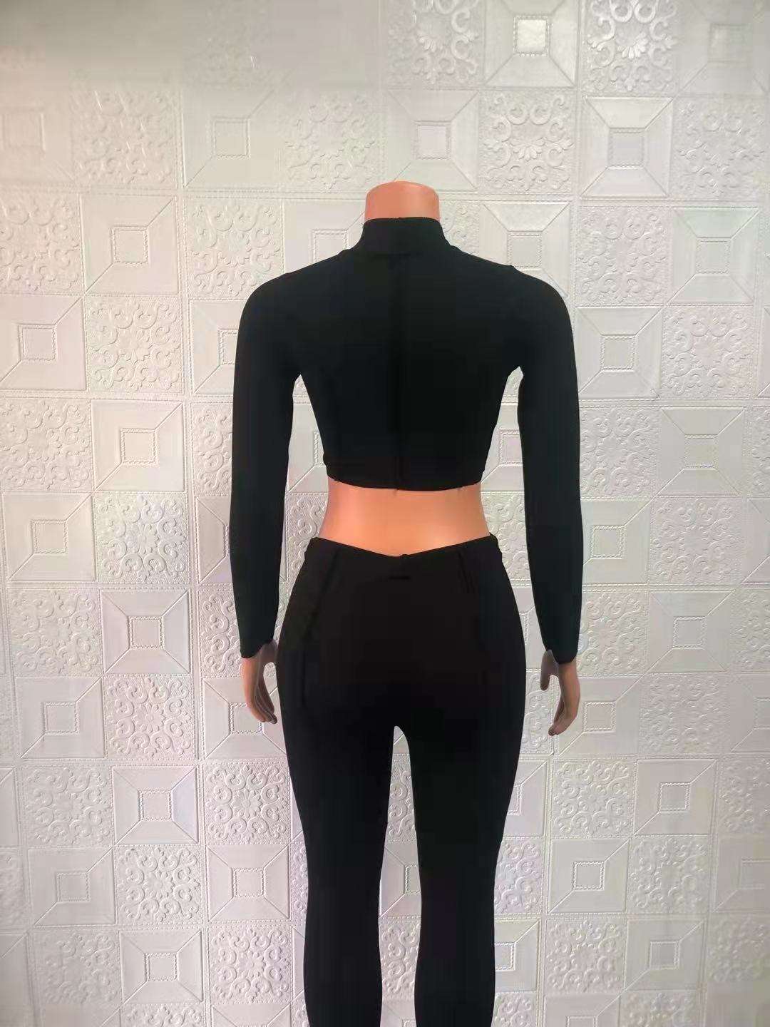 Stylish Two-Piece Athletic Set image 6