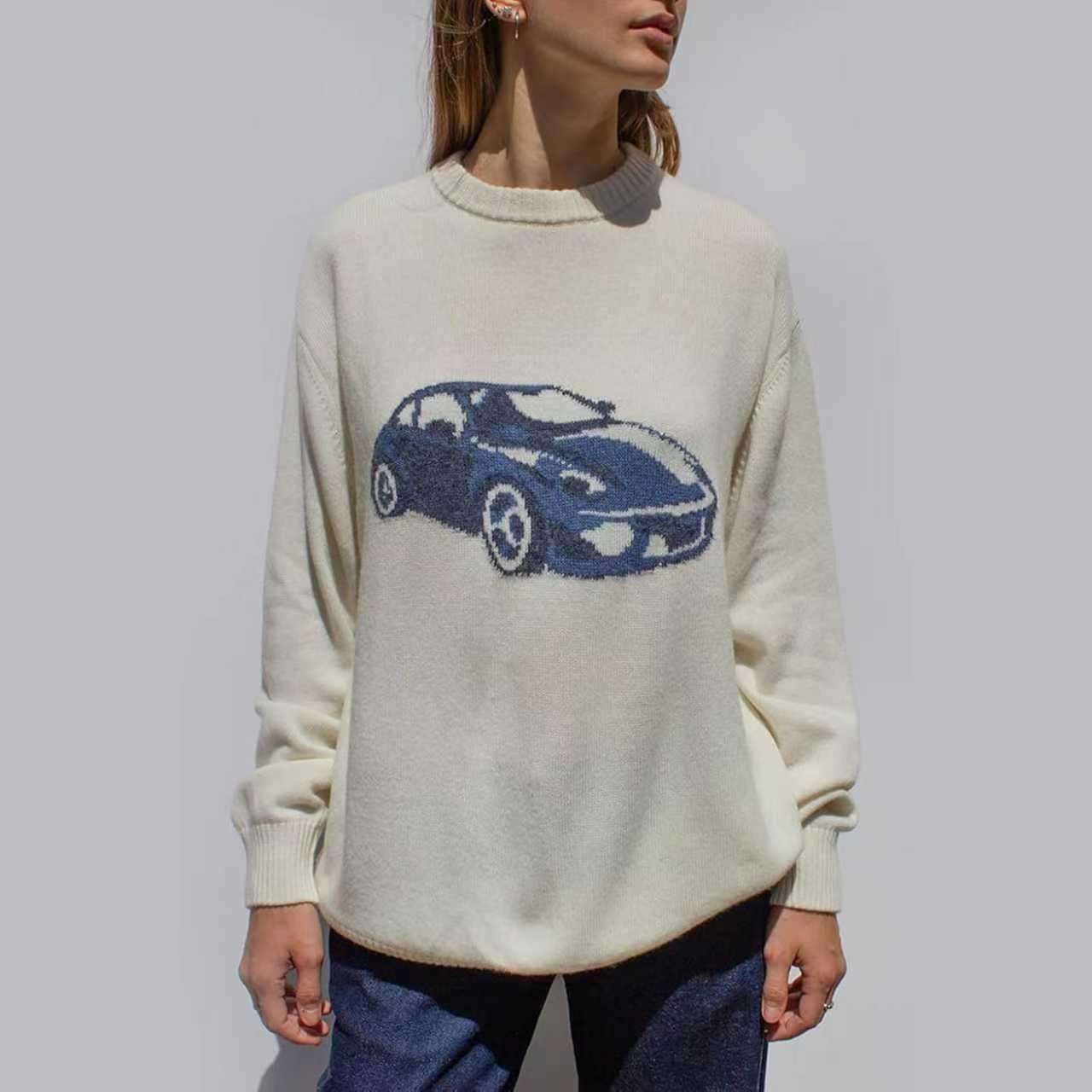 Casual Oversized Sweater with Graphic image 1