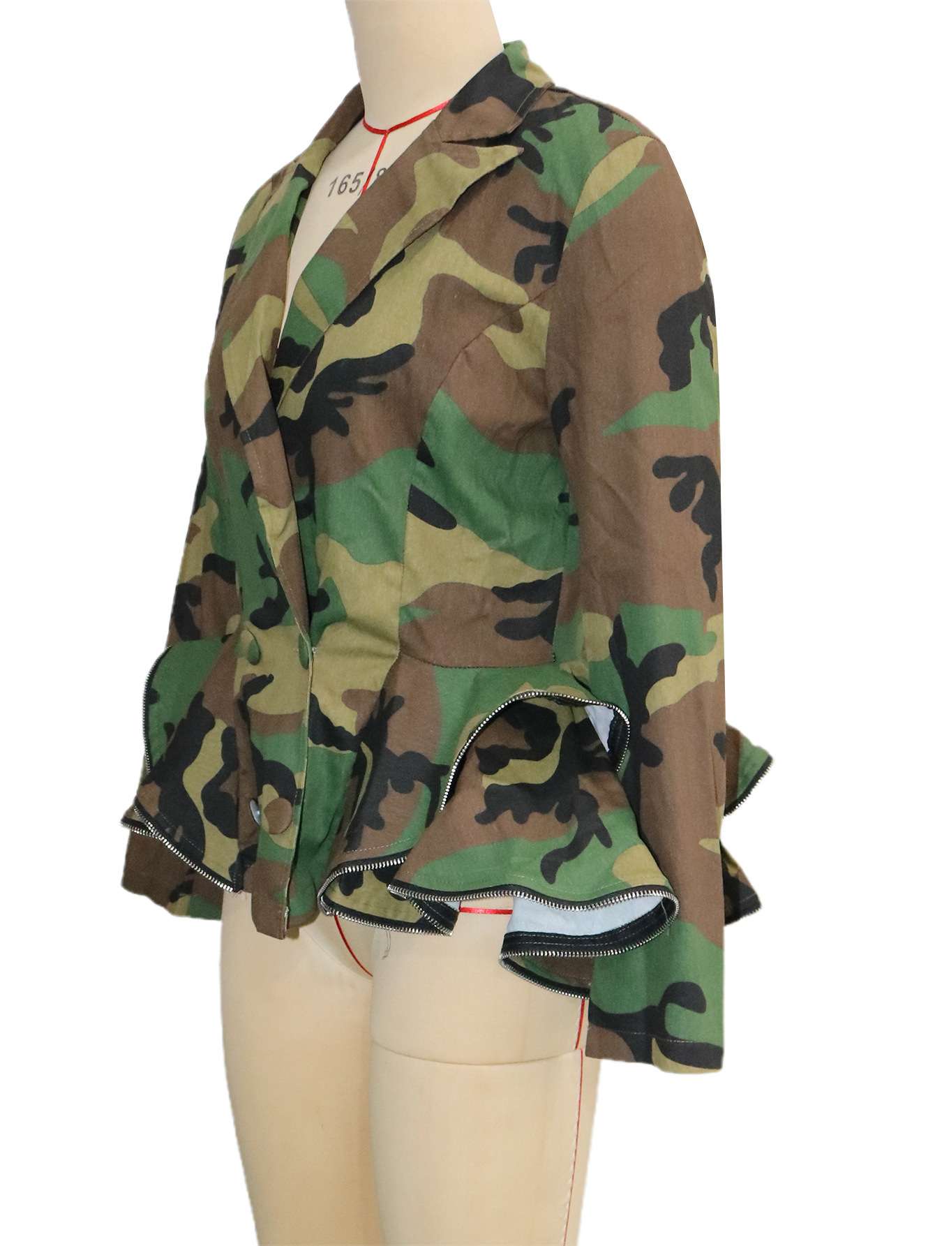 Camouflage Jacket with Zipper Details image 3