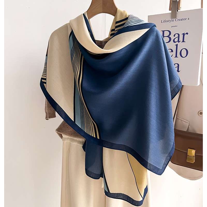 Color-Block Comfortable Luxury Scarf image 10