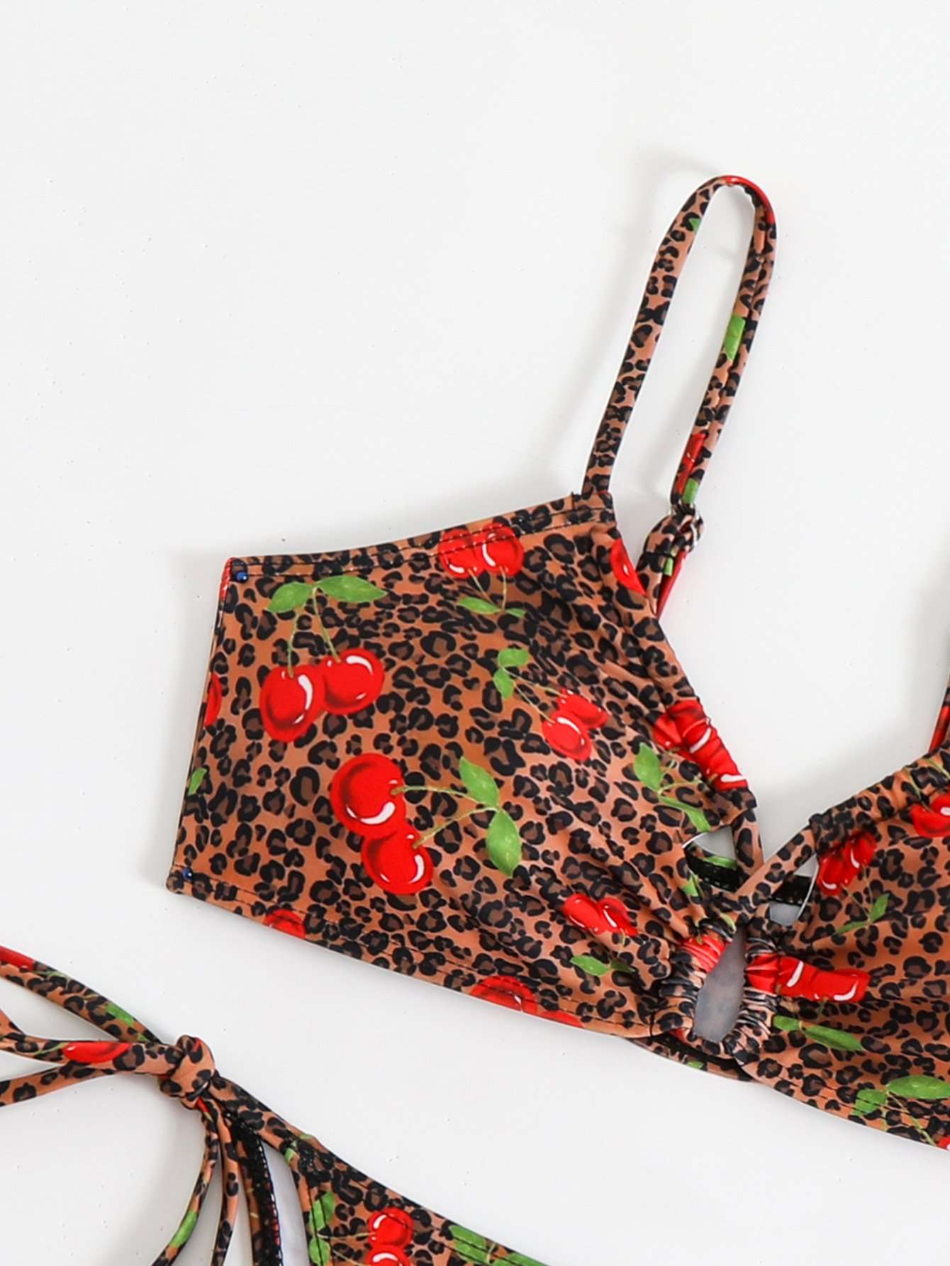 Printed Tie-String Bikini Set image 8