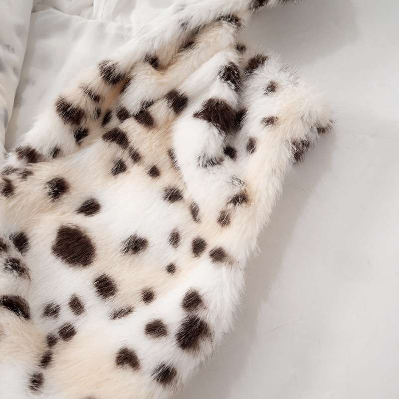 Faux Fur Sleeveless Jacket image 8