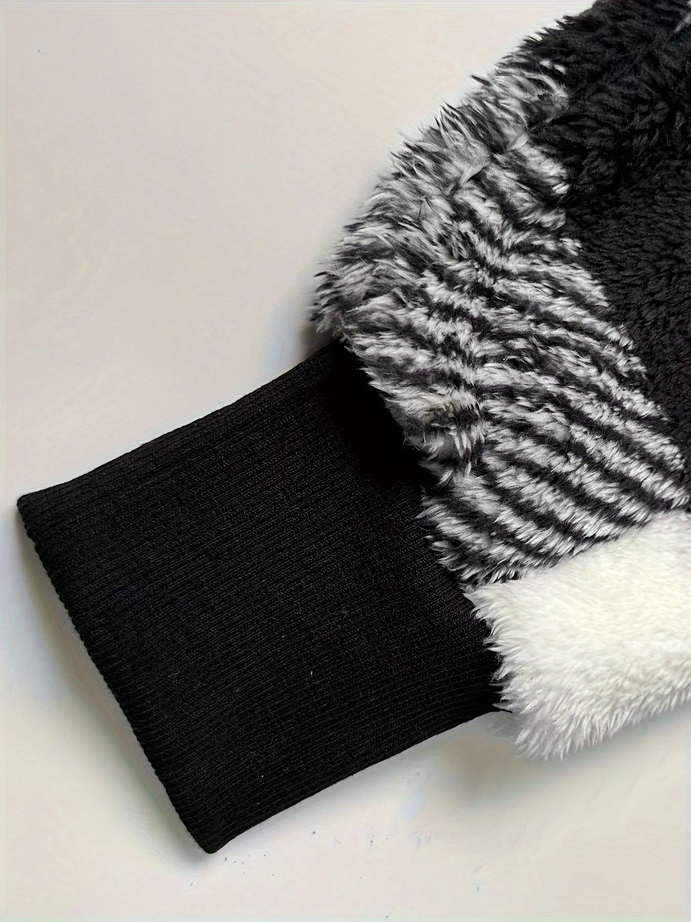 Oversized Checkered Fleece Jacket image 6