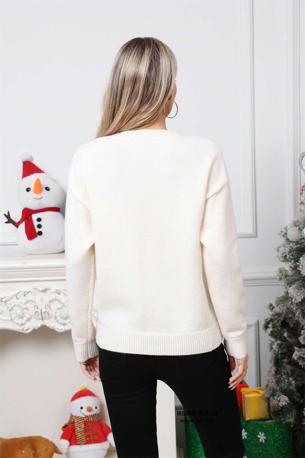 Cozy Christmas Design Sweatshirt image 5