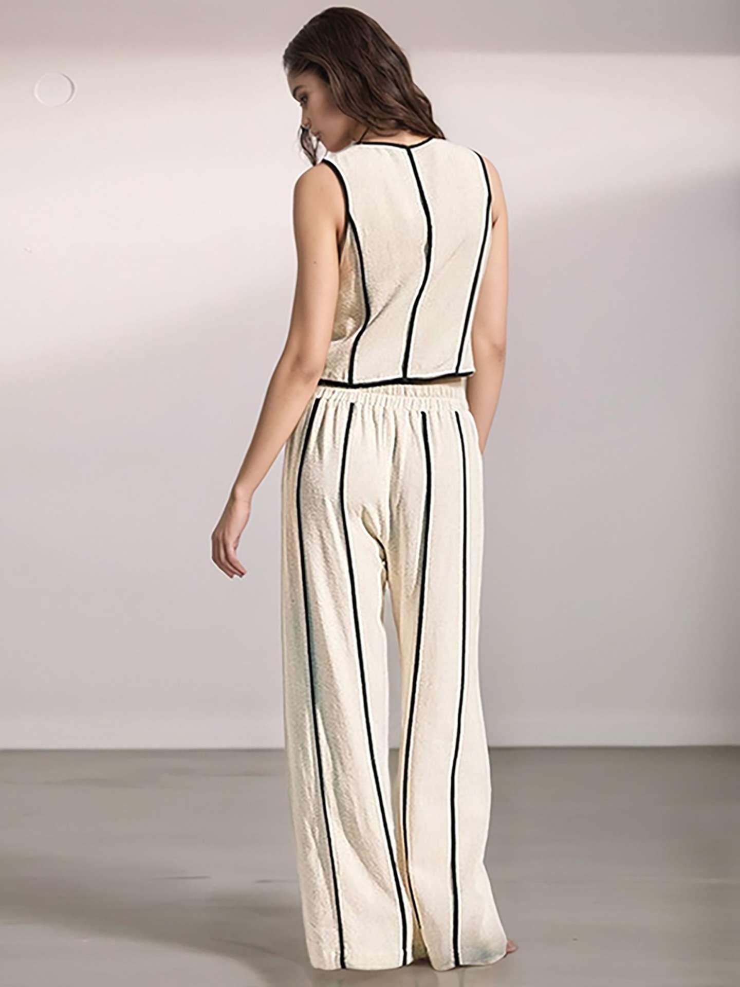 Chic Coordinated Set image 4