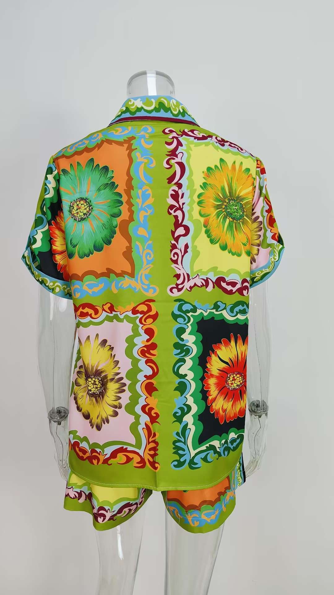 Floral Short Set with Oversized Shirt & Shorts image 3