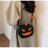 حقيبة كروسبودي على شكل وجه يقطينة للهالوين