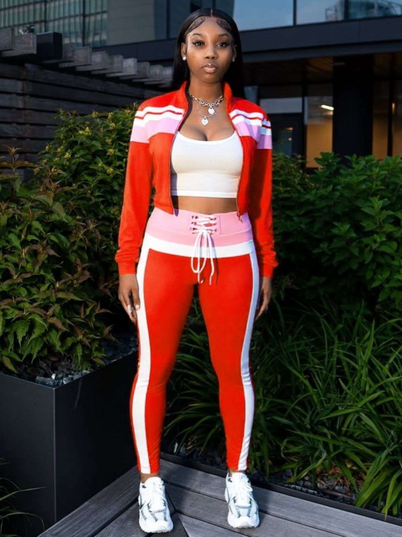 Trendy Color-Block Athletic Tracksuit - L, Red image