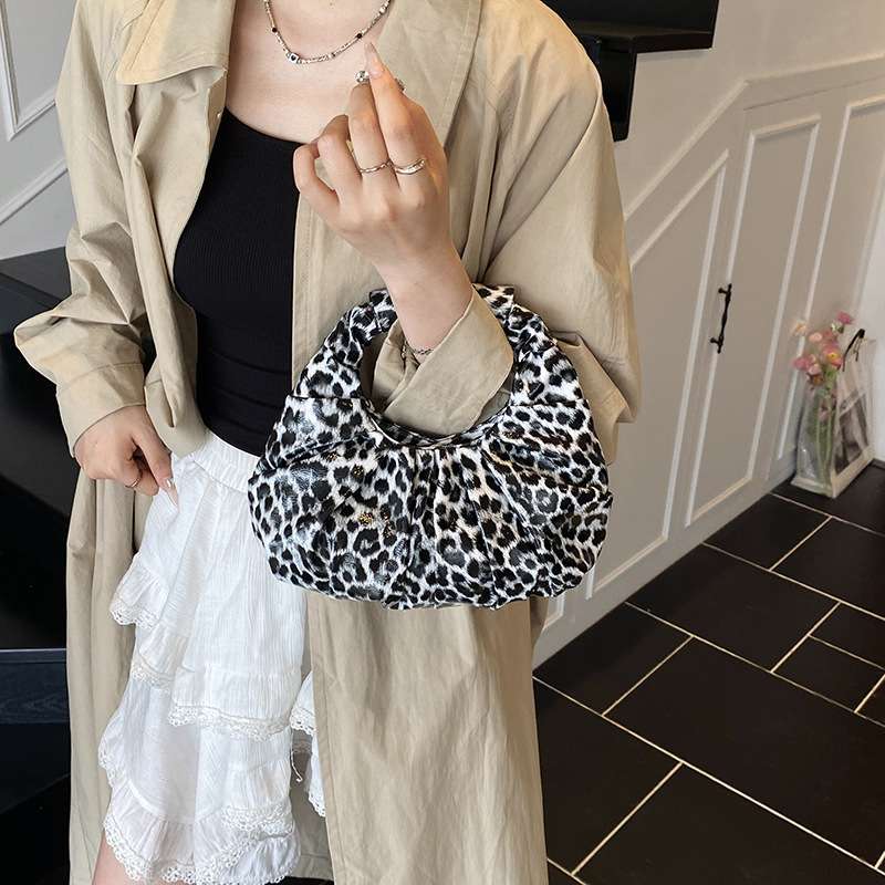 Leopard Print Handbag image 0