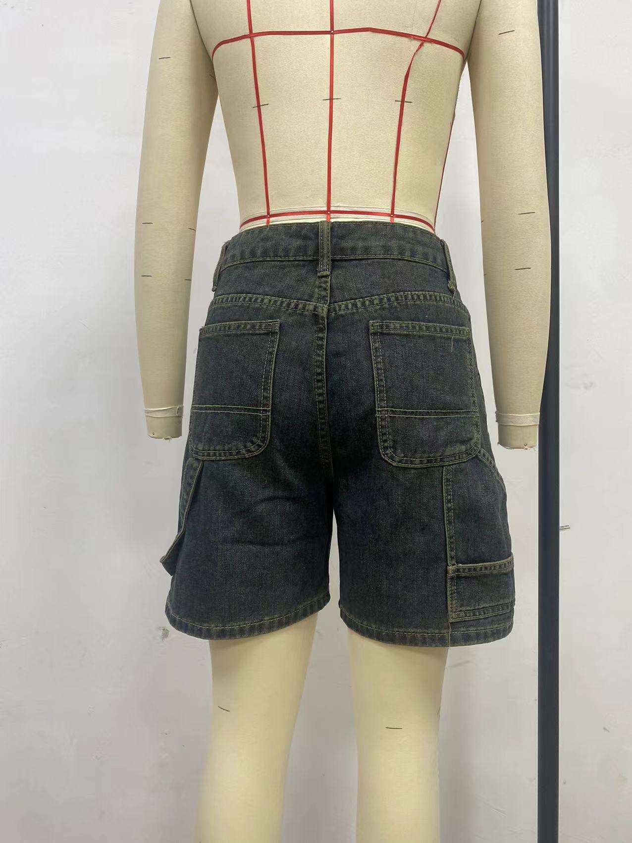 Women's Cargo Shorts image 4