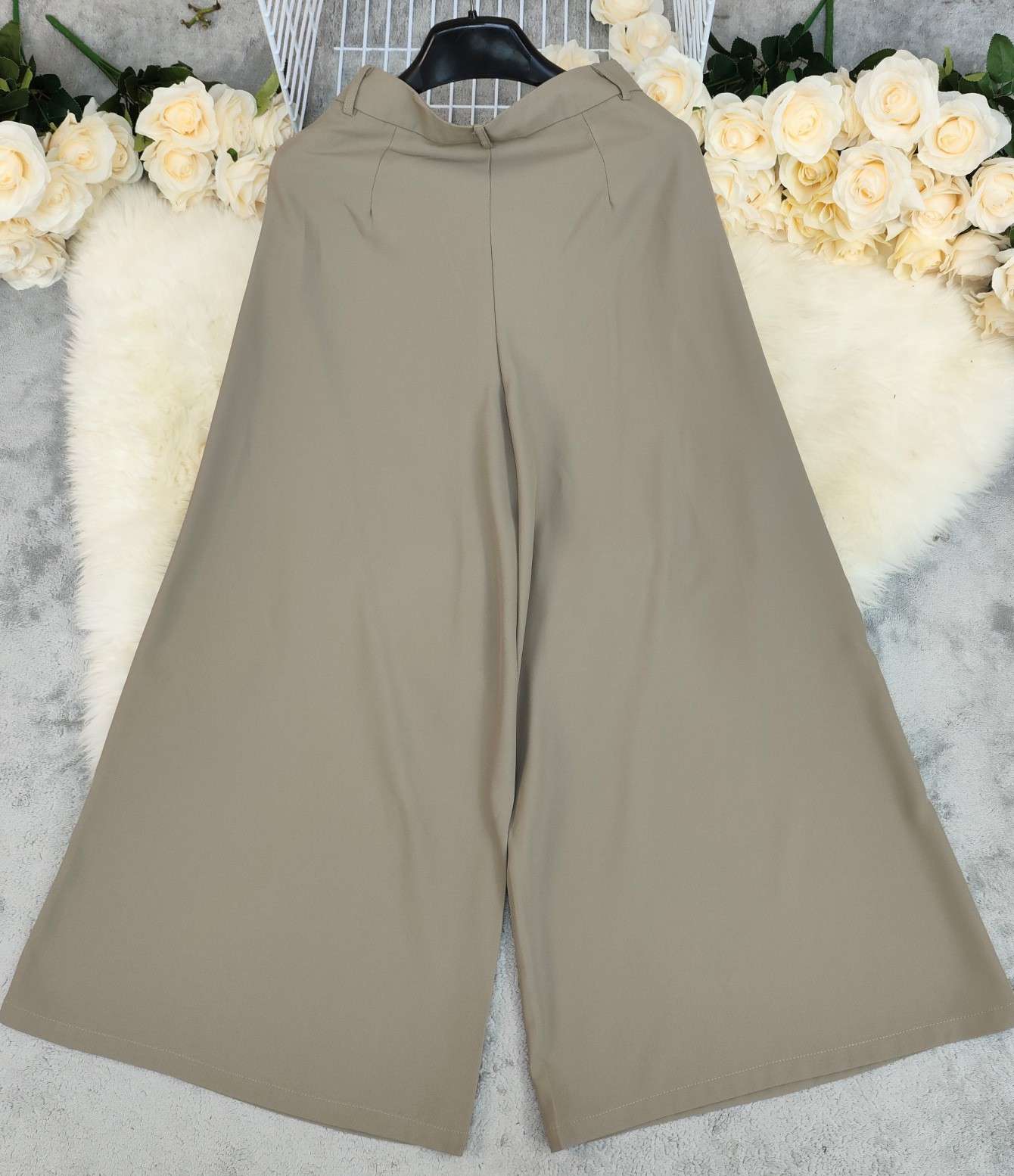 High-Waisted Wide-Leg Trousers image 4