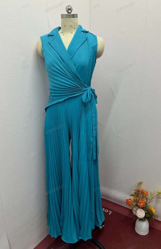 Pleated Sleeveless Jumpsuit image 4
