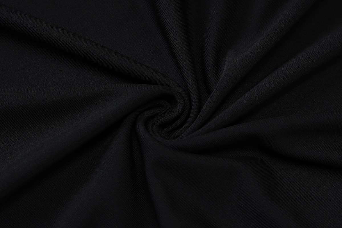 Elegant Black Cut-Out Maxi Dress image 4