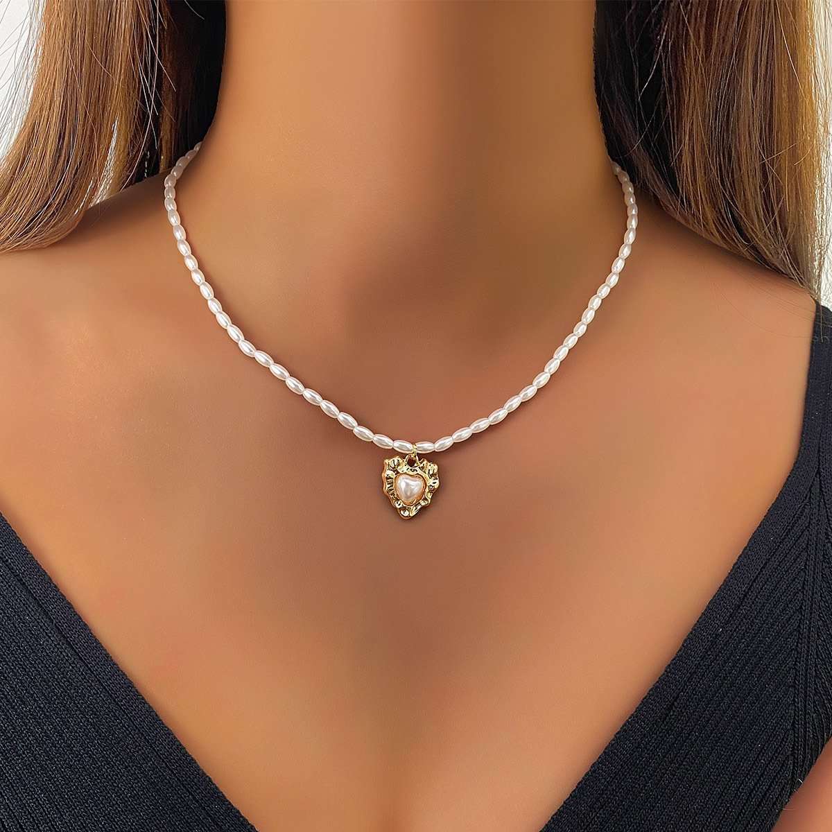 Crystal Heart Pendent Necklace?Chain image 2