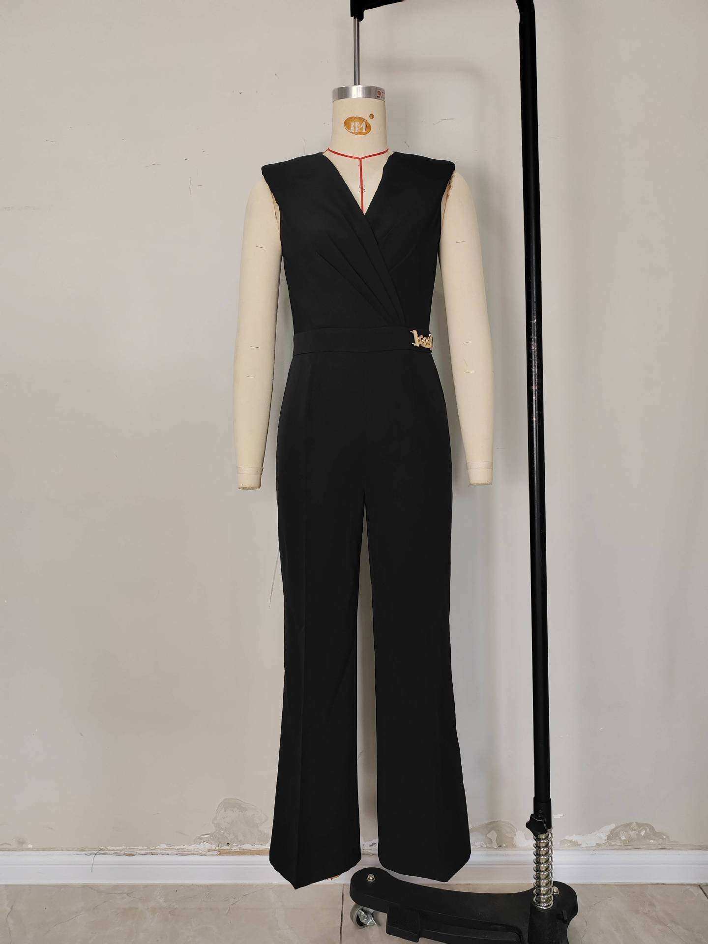 Elegant Sleeveless Wide-Leg Jumpsuit image 3