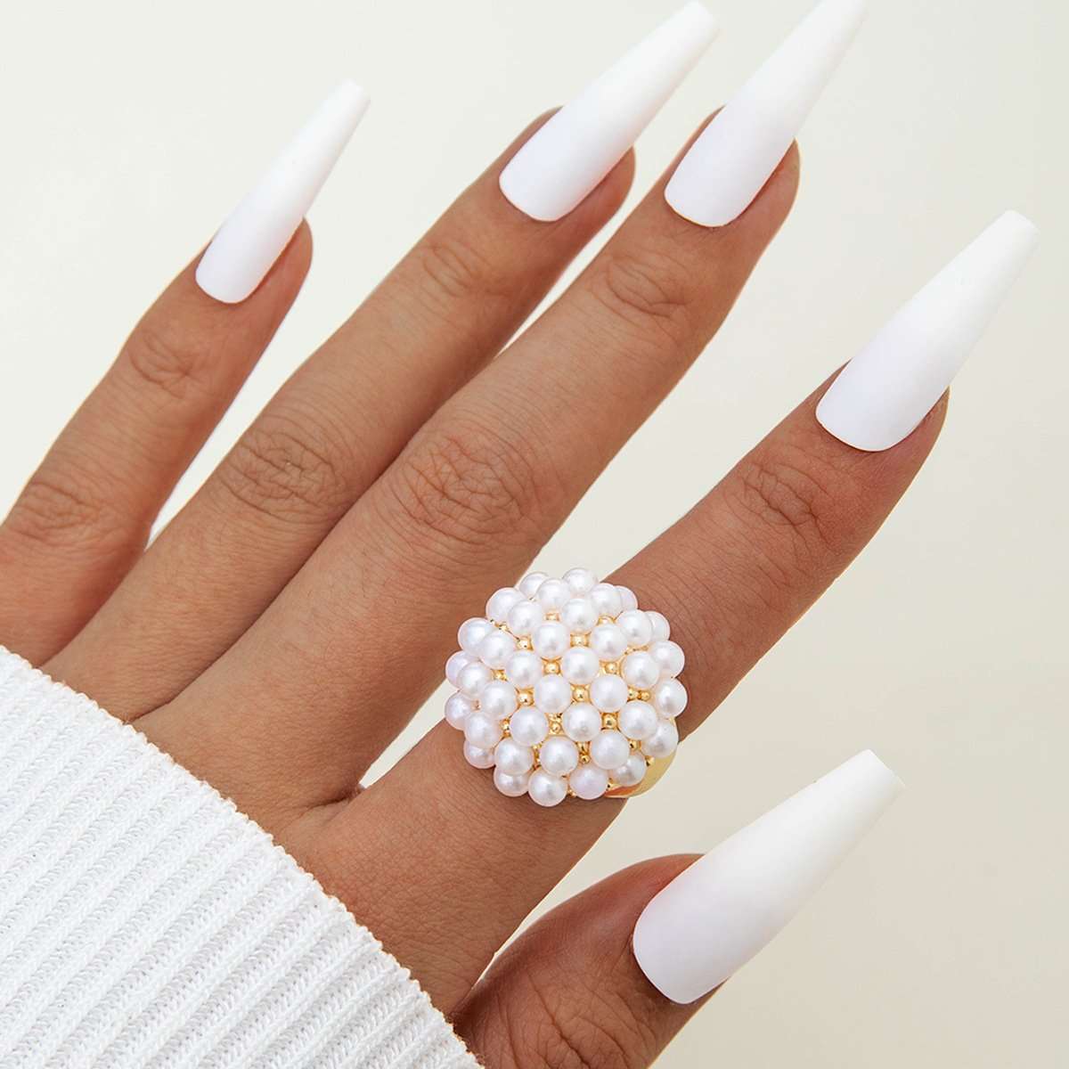 Pearl Cluster Ring image 2