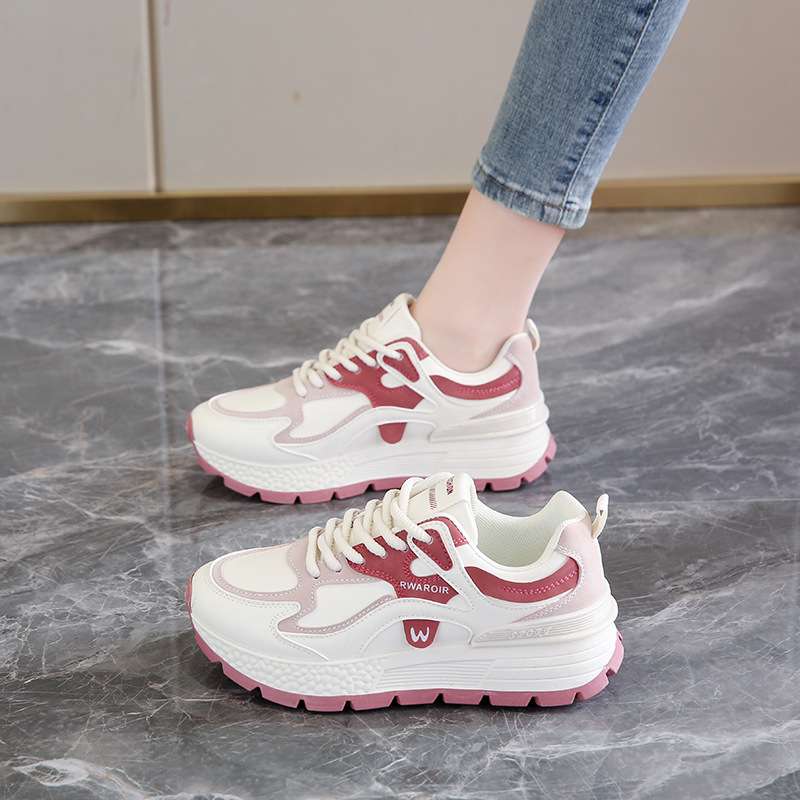 Contrast Outsole Lace-up Sneakers image 0